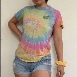 Santa Cruz tie dye 🌷